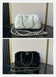 Picture of Chanel Handbags _SKUfw239862452fw
